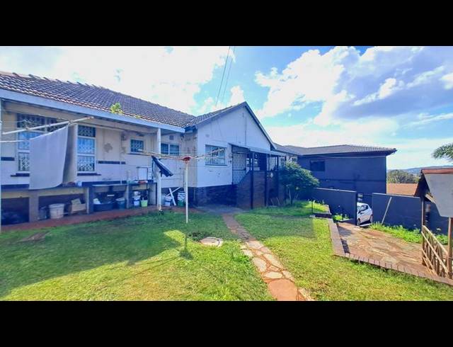 5 BEDROOM PROPERTY TO RENT IN BLUFF